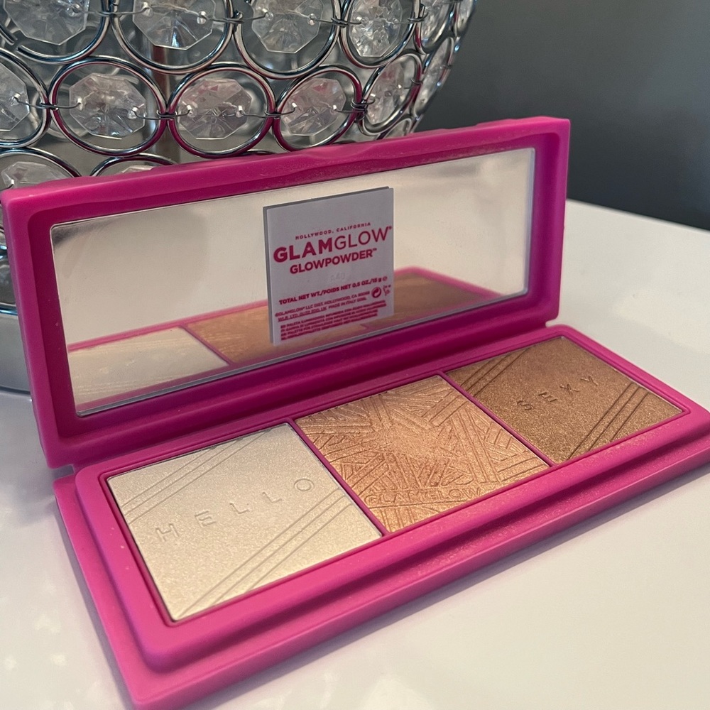 GlamGlow Highlight palette